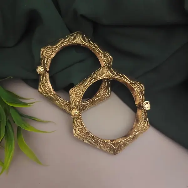 Bangles