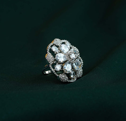 Ashtitva Aurora Oval Cluster AD Statement Ring