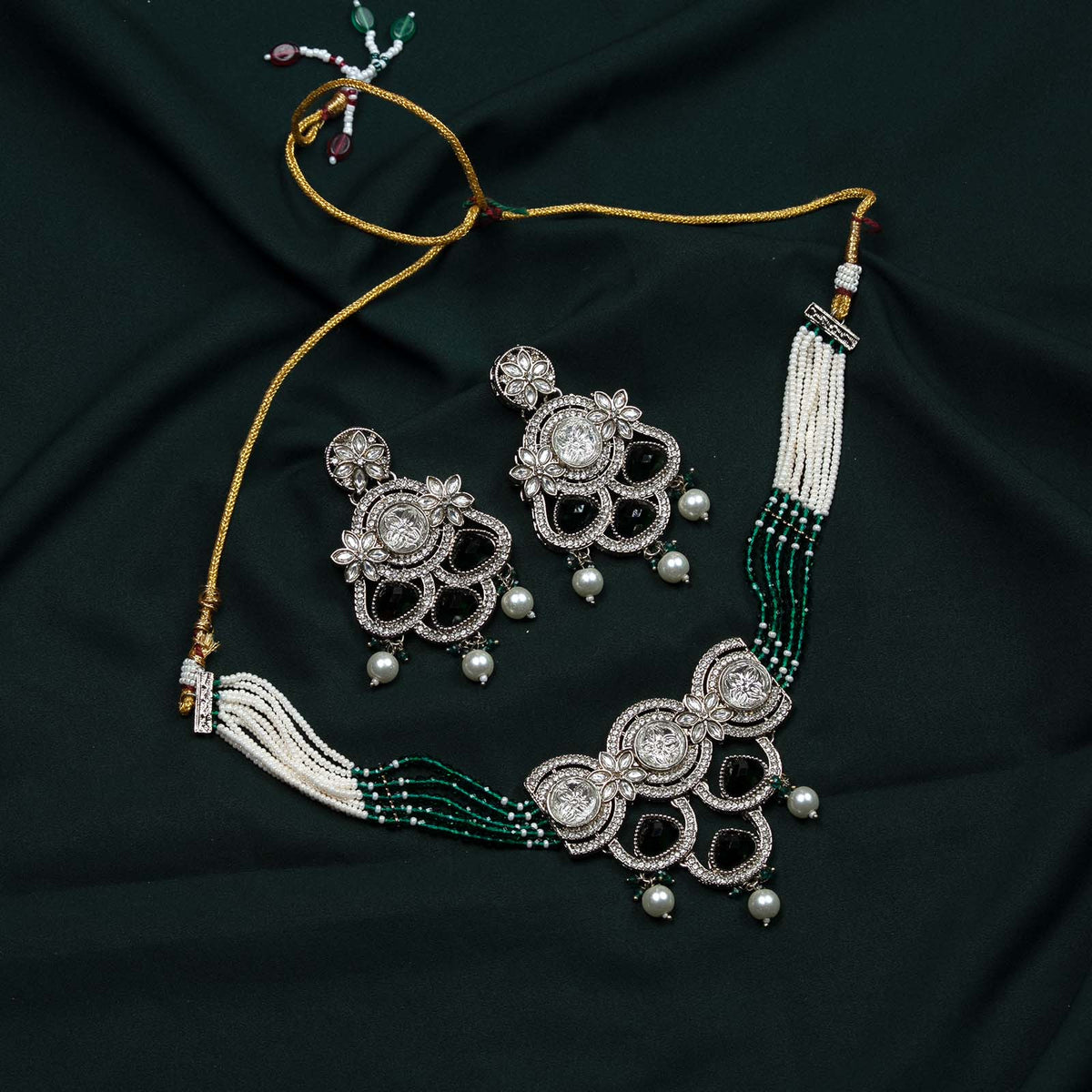 Zoya Antique Gold Kundan Polki Emerald Choker Necklace Set