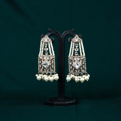 Bhavya Antique Gold Kundan Geometric Rani Haar Set
