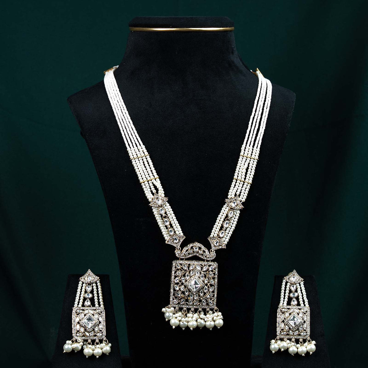 Bhavya Antique Gold Kundan Geometric Rani Haar Set