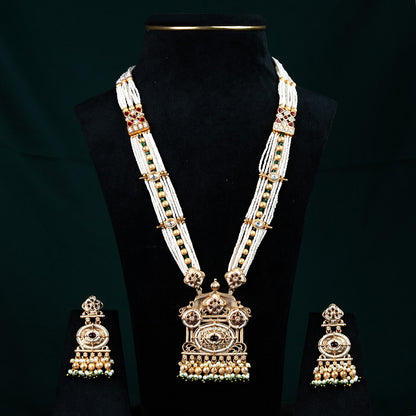 Noor Heritage Pearl Pendant Necklace Set