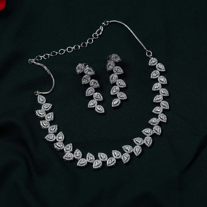 Tara Silver AD Pear Leaf Cluster Necklace Set