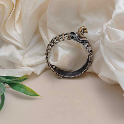 Imperial Two-Tone Oxidised Kada Set – Vintage Bridal Bangles